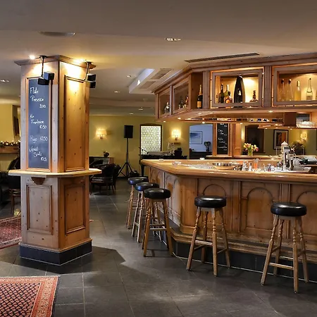 Silvretta Parkhotel Hotel 4*