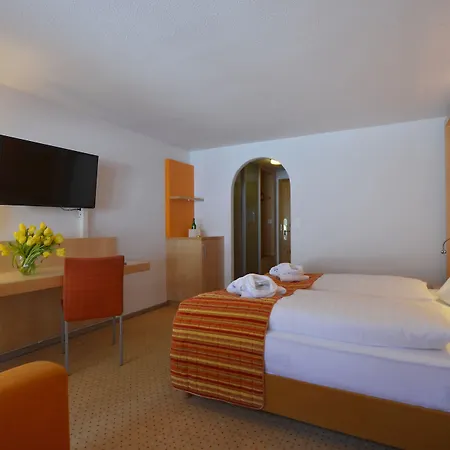 Silvretta Parkhotel Szálloda