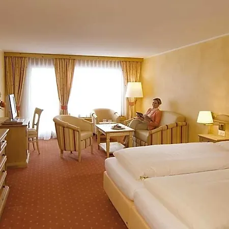 Hotel Silvretta Parkhotel 4*