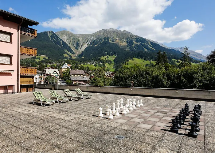 Silvretta Parkhotel Hotel 4*